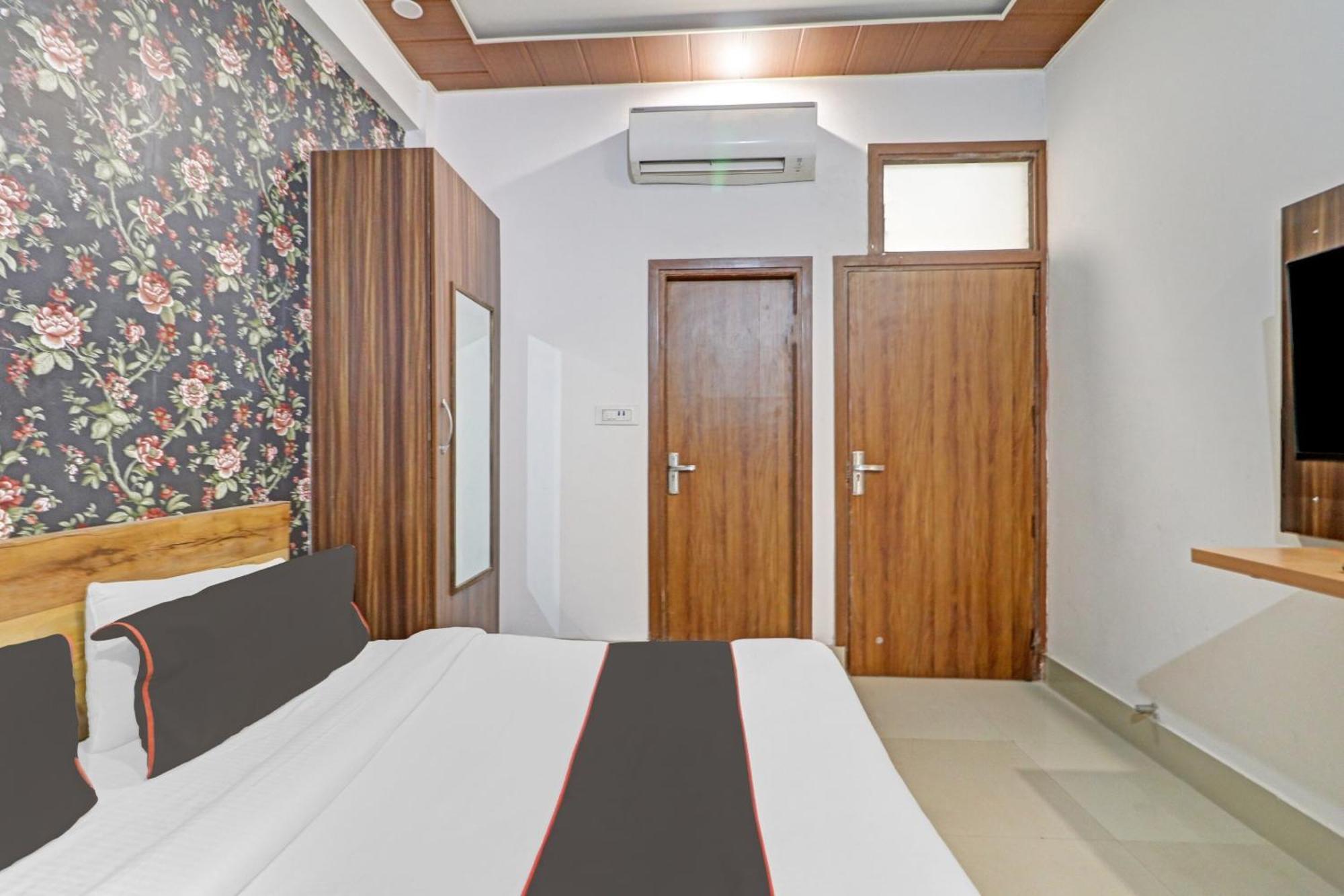 Hotel O Star Ki Yeni Delhi Dış mekan fotoğraf