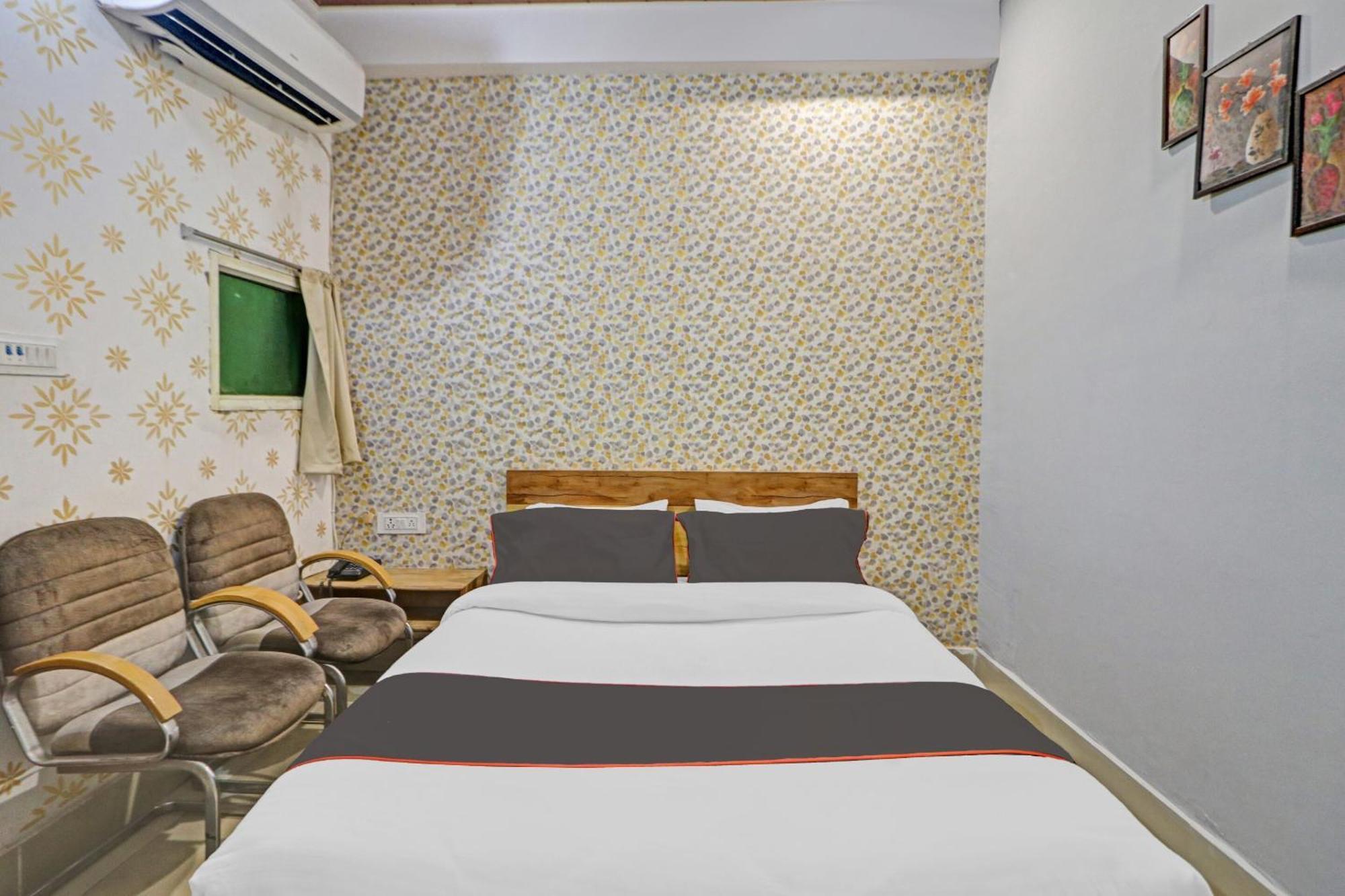Hotel O Star Ki Yeni Delhi Dış mekan fotoğraf